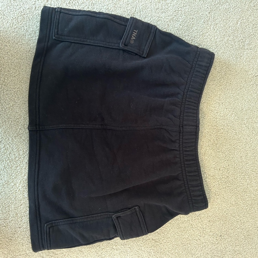Aritzia TNA sweat fleece skirt